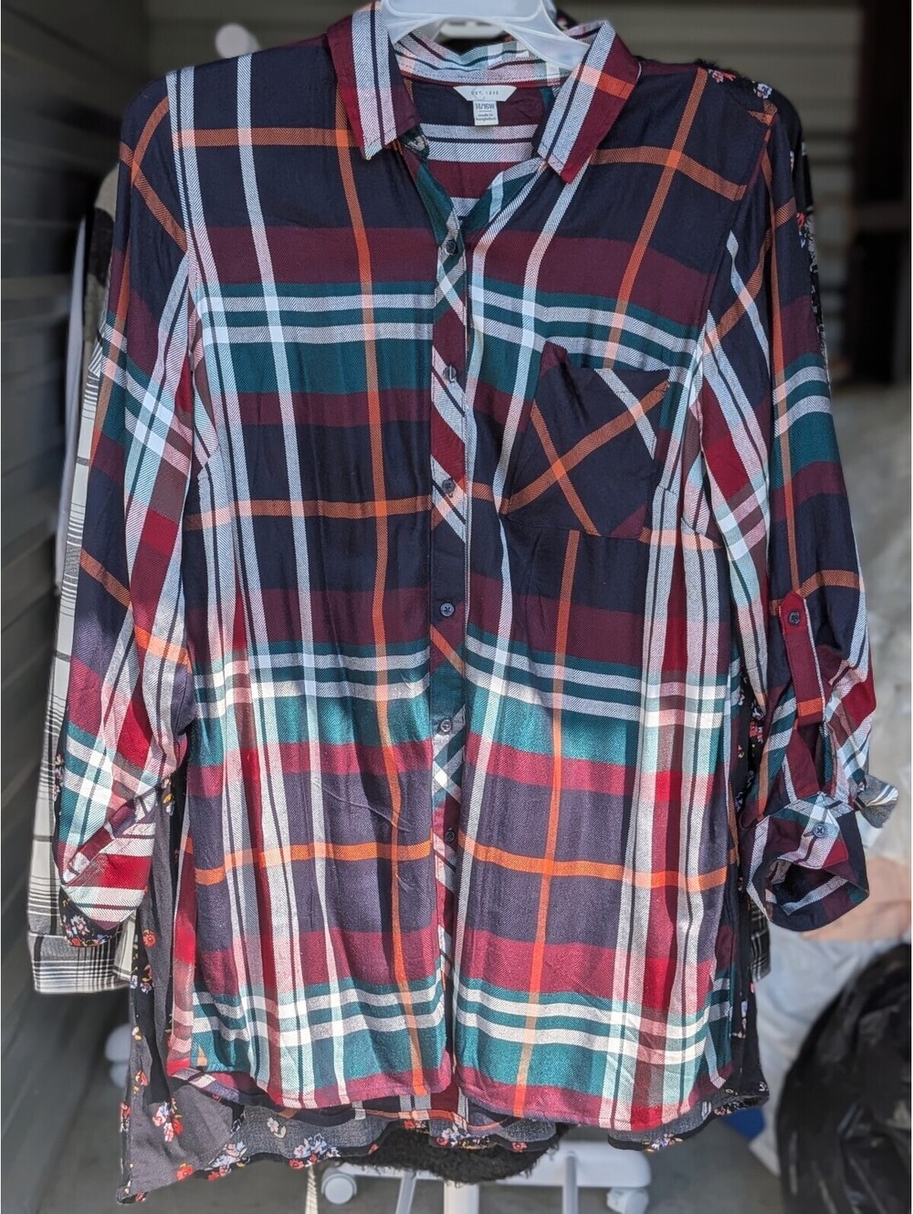 Plaid roll-tab sleeve tunic blouse